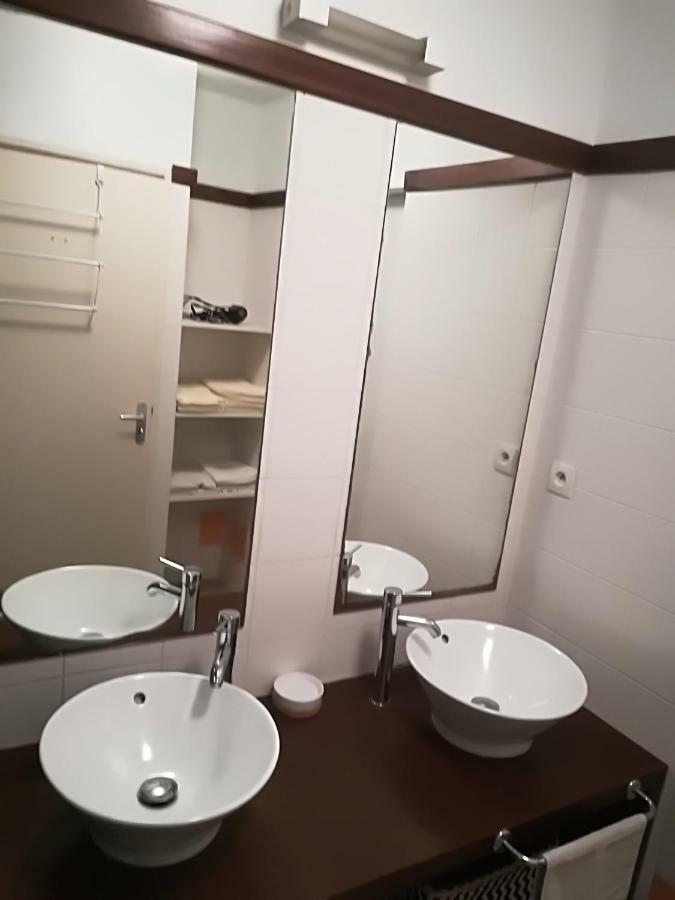 Appartement Meuble De Tourisme Saint Pierre Eksteriør bilde