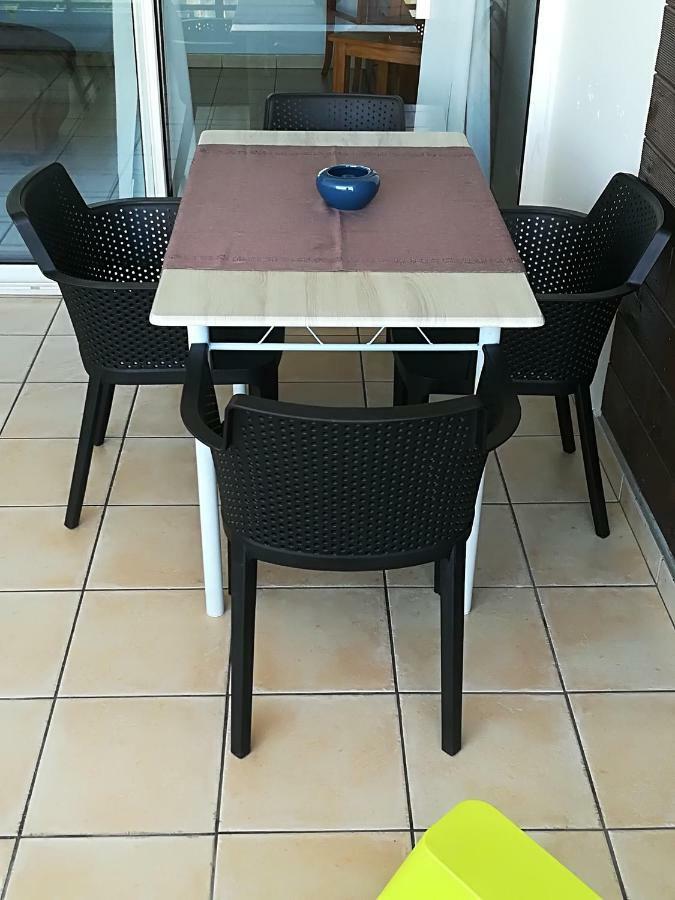 Appartement Meuble De Tourisme Saint Pierre Eksteriør bilde