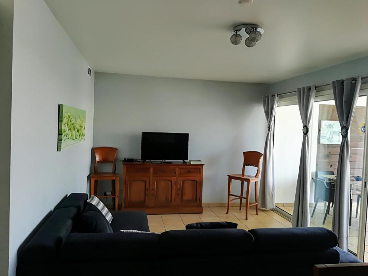 Appartement Meuble De Tourisme Saint Pierre Eksteriør bilde